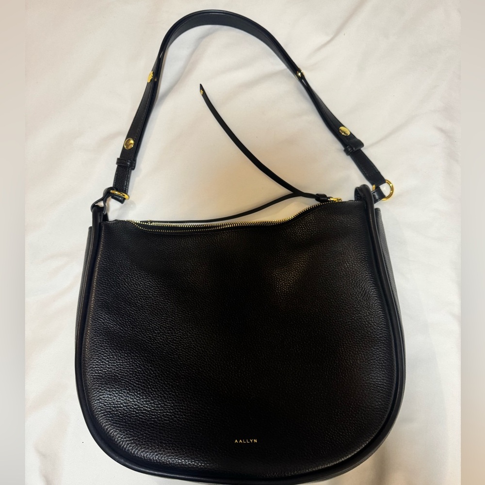 AALLYN Purse
